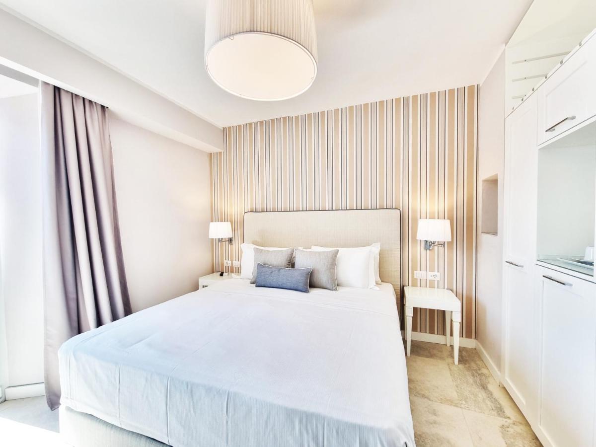 Hotel Plaza Porto Azzurro Εξωτερικό φωτογραφία