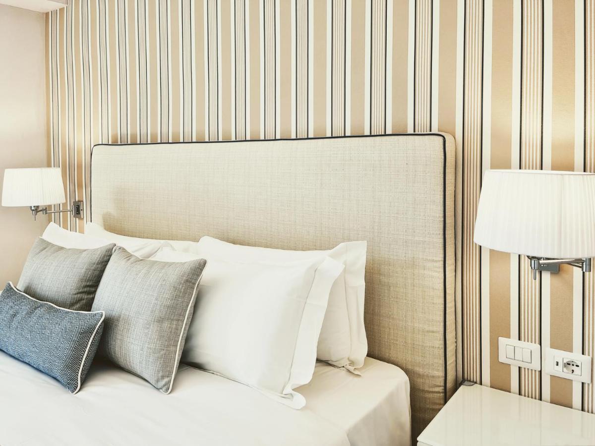 Hotel Plaza Porto Azzurro Εξωτερικό φωτογραφία